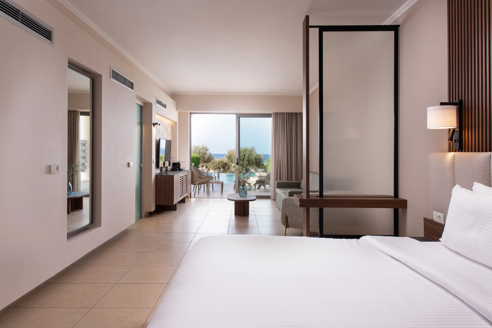 Photo - KRESTEN ROYAL Euphoria Resort