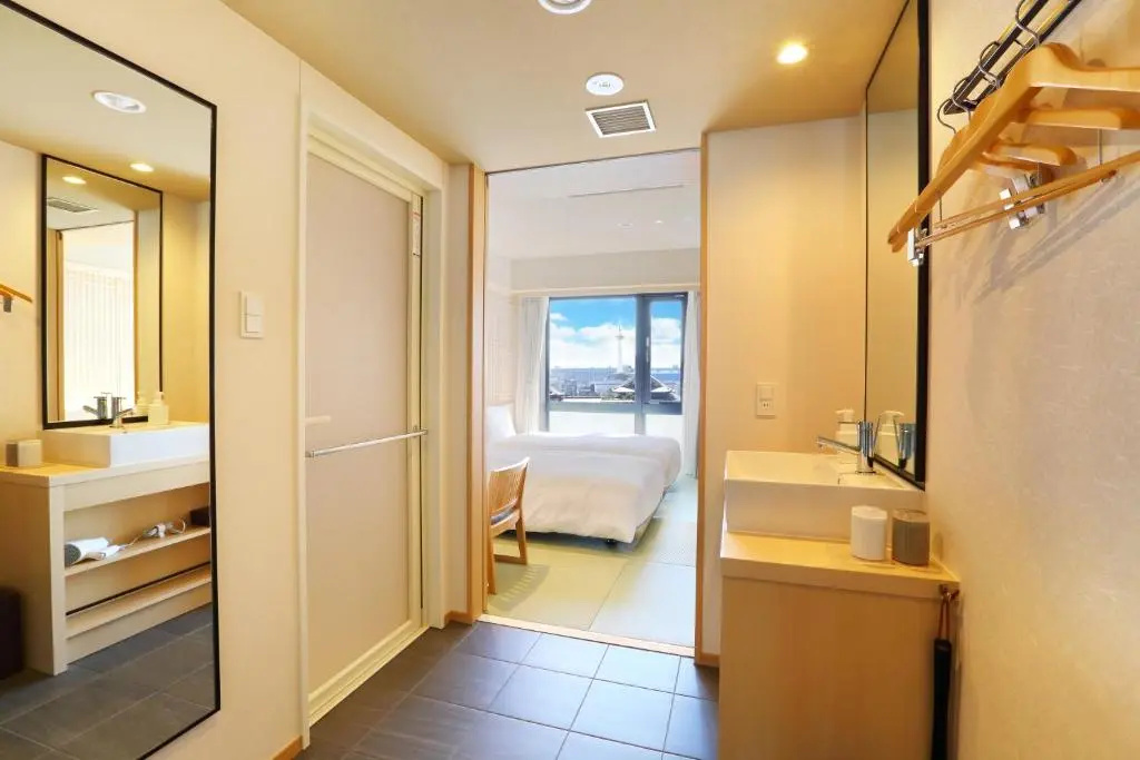 Foto - Henn na Hotel Premier Kyoto Gojo Karasuma -Formerly Watermark Hotel Kyoto-