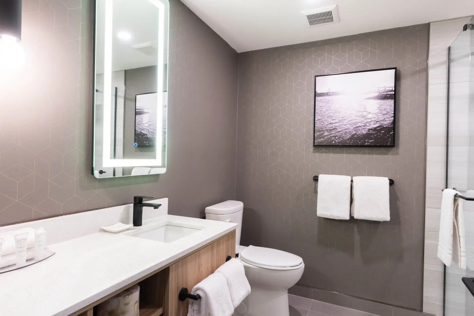 Foto - Sandman Signature Dartmouth Hotel & Suites