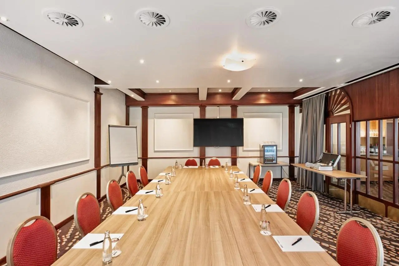 Photo - H+ Hotel Frankfurt Airport West