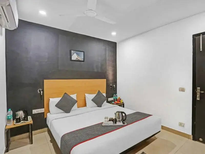 Foto - OYO Townhouse 475 Nangal Raya Pankha Road