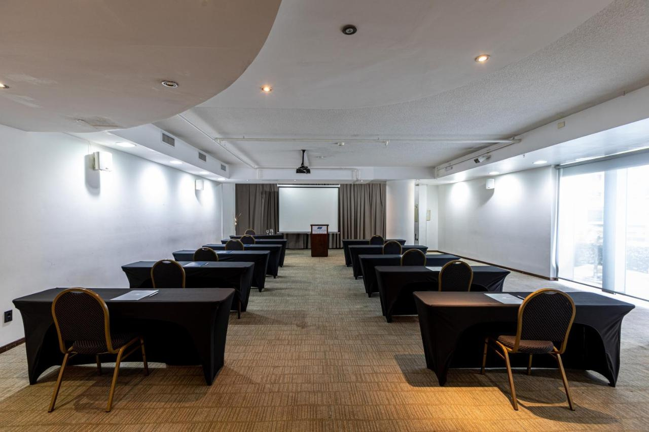 Photo - Palladium Business Hotel