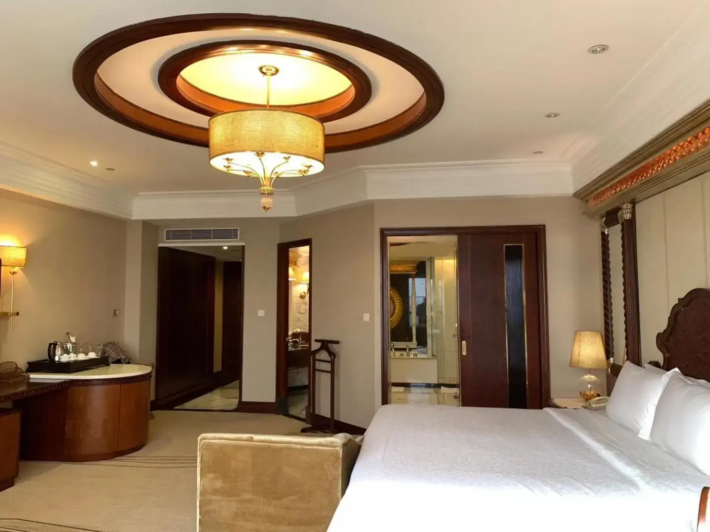 Photo - Regal Palace Hotel