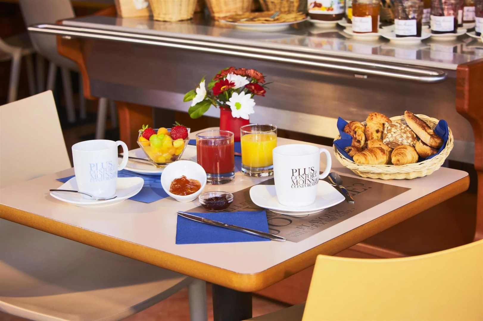 Foto - Brit Hotel Confort Nîmes Ouest - A9 sortie 25