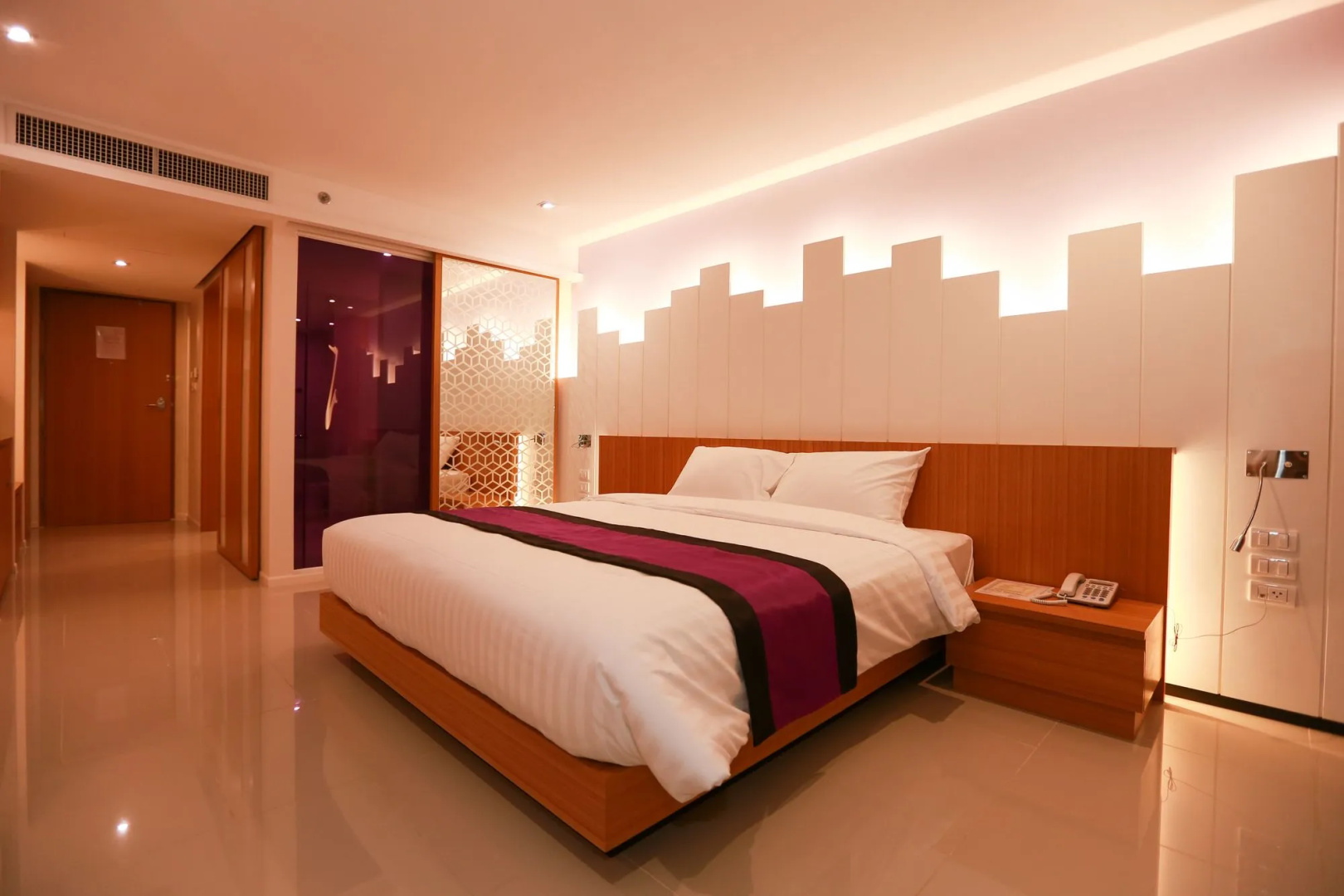 Photo - The Whisper Hotel