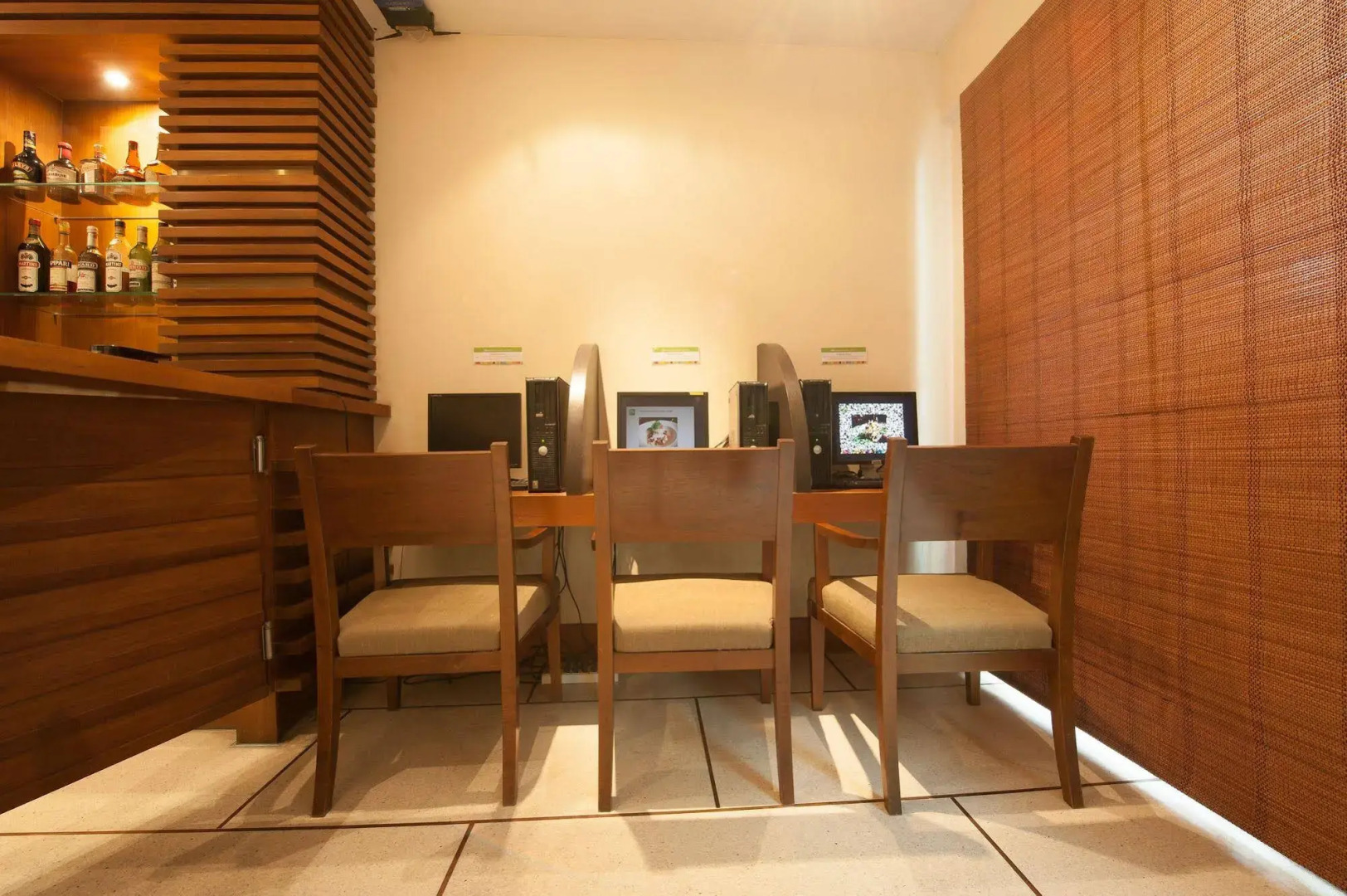 Photo - The Seasons Pattaya