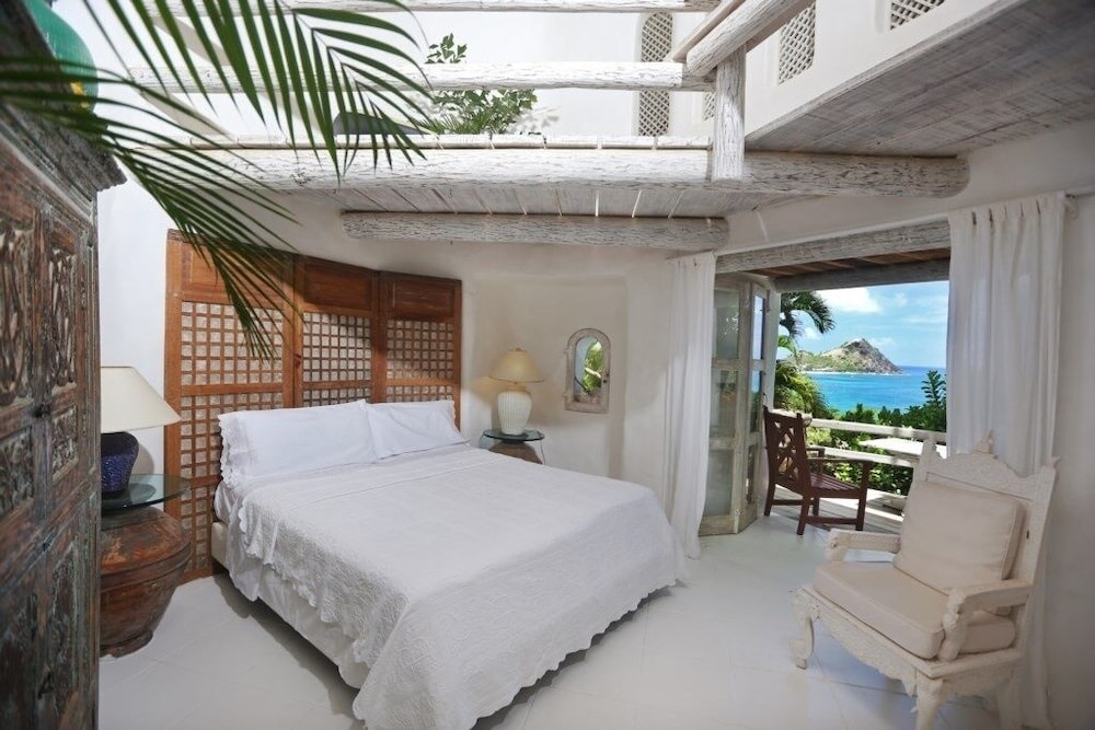 Smuggler's Nest - Exotic & Romantic Villa 2 Bedroom Villa by RedAwning
