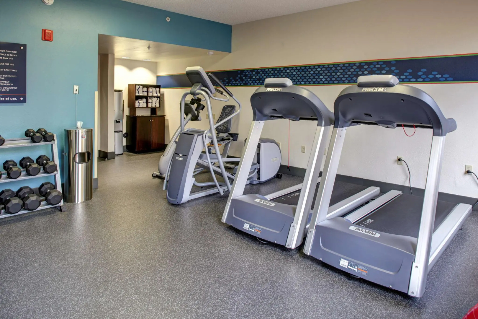 Photo - Hampton Inn & Suites at Lake Mary Colonial Townpark