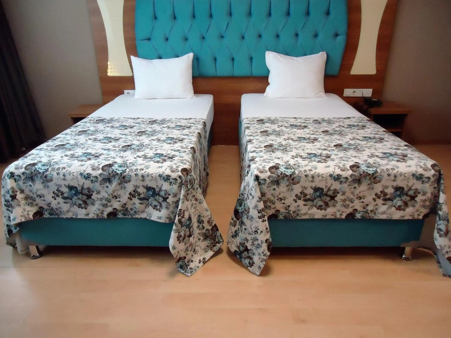 Photo - Golden Lounge Hotel