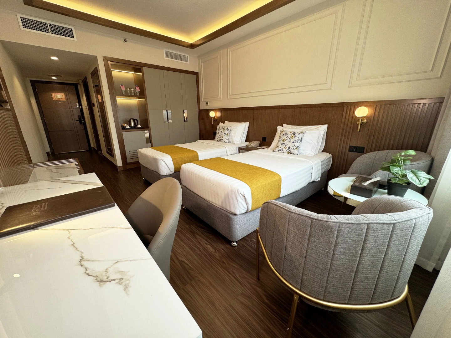 Photo - Fortune Plaza Hotel