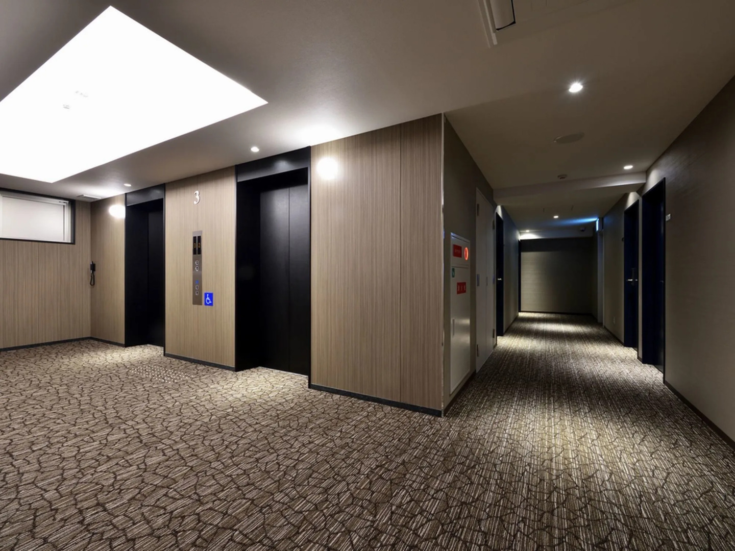 Foto - Lub d Osaka Honmachi - Near Dotonbori & Next to Hommachi Station