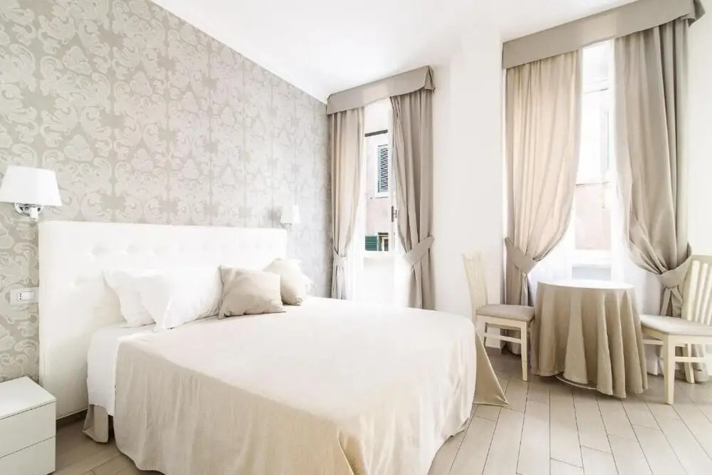 Photo - Le Suite dei Mercanti