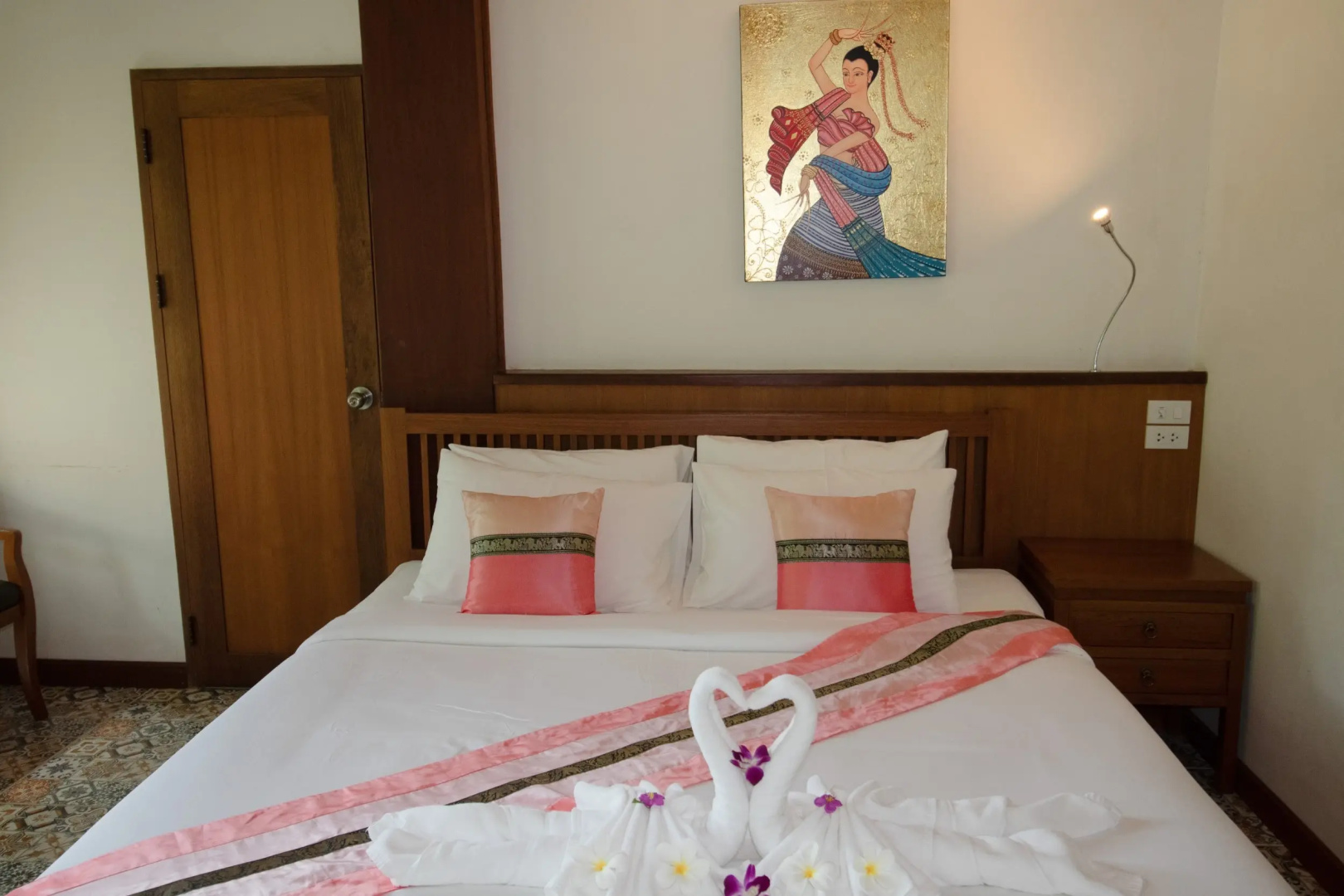 Photo - Royal Train Garden Resort