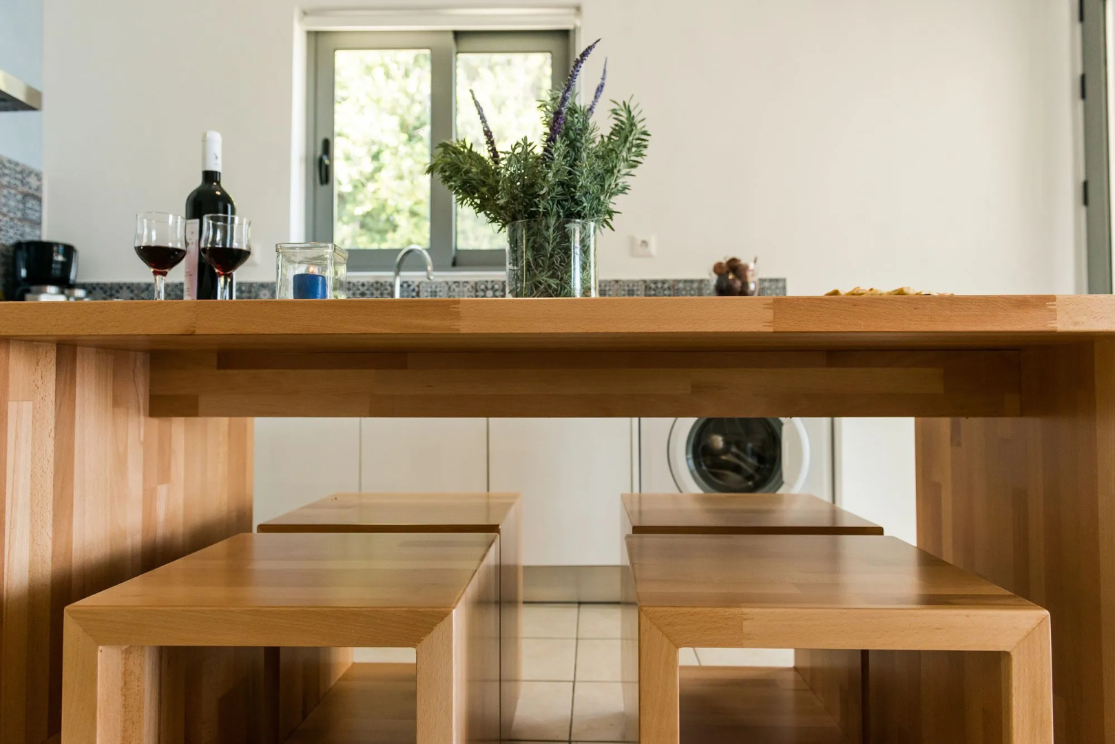 Photo - Thea Thalassa