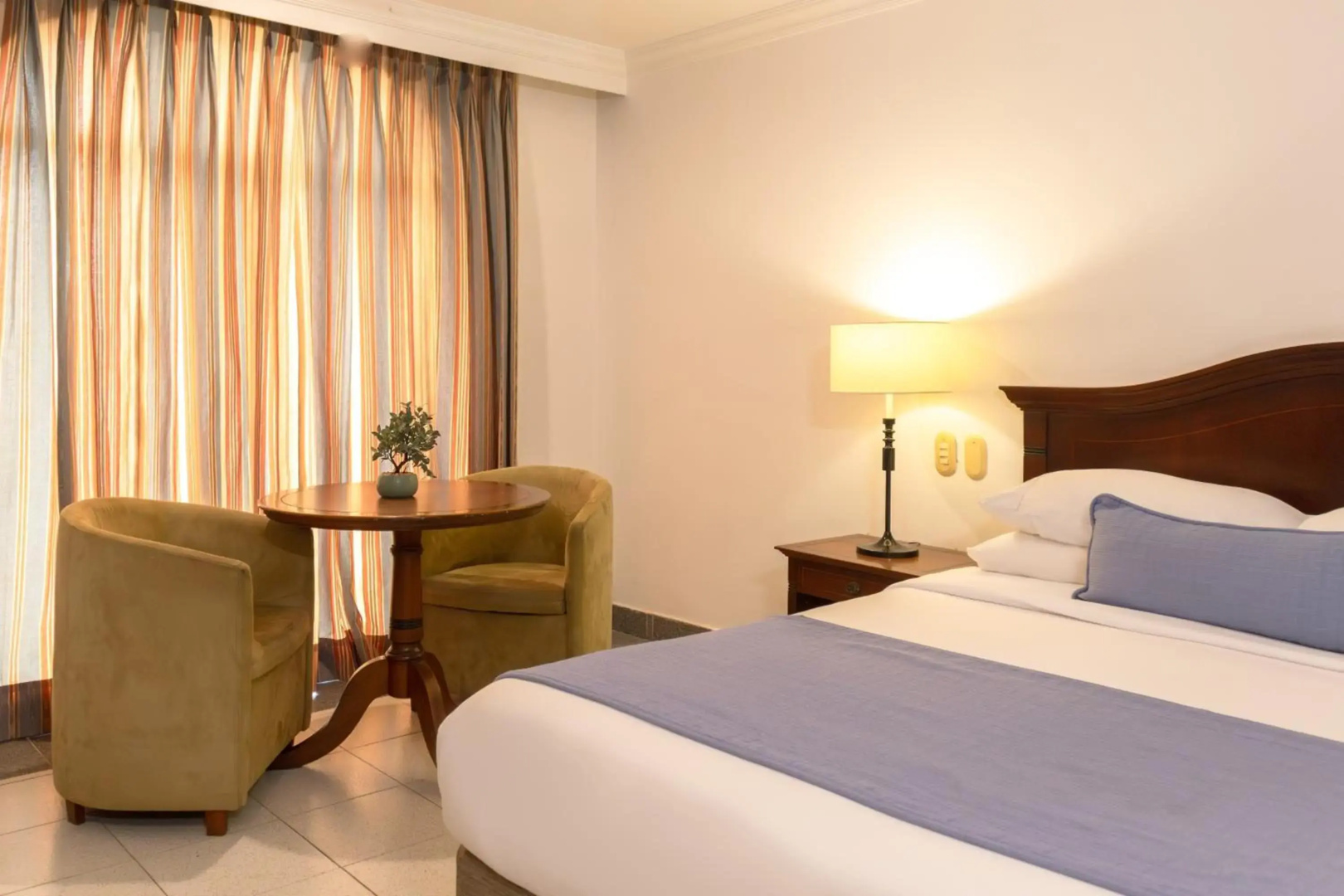 Foto - Hotel Faranda Express Puerta Del Sol Barranquilla, A Member of Radisson Individuals