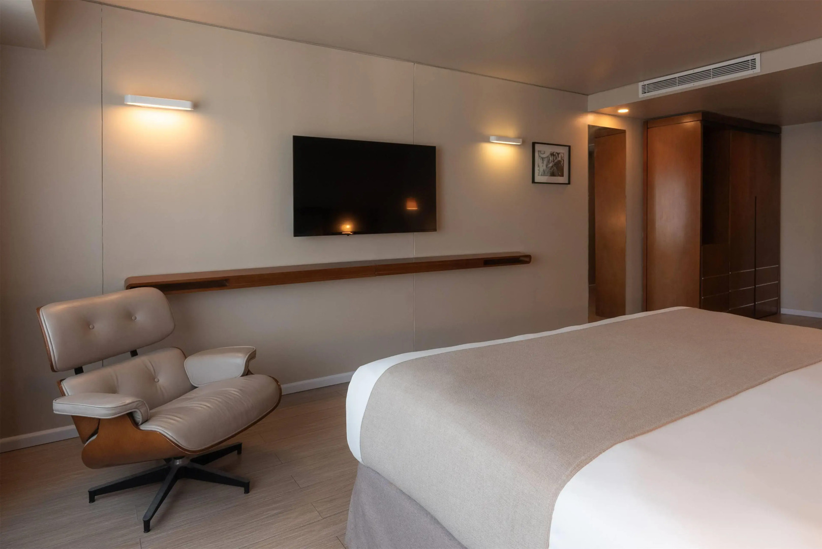 Photo - Dazzler by Wyndham Montevideo