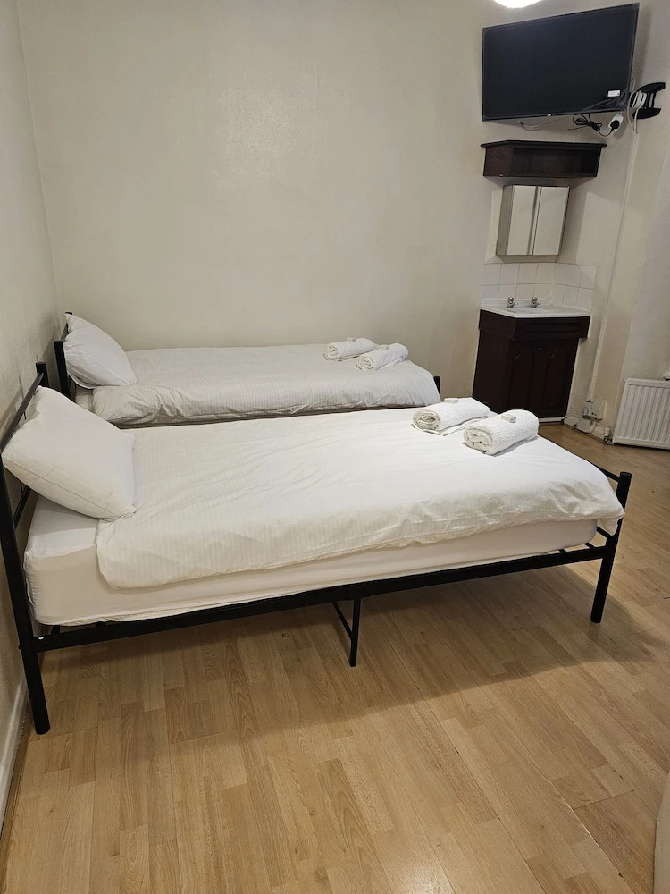 Photo - Bruce Rooms