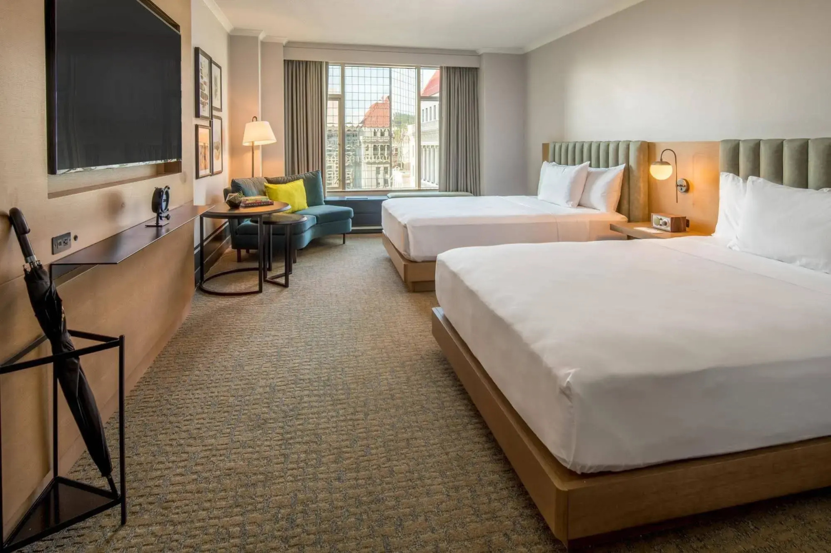 Photo - The Duniway Portland A Hilton Hotel