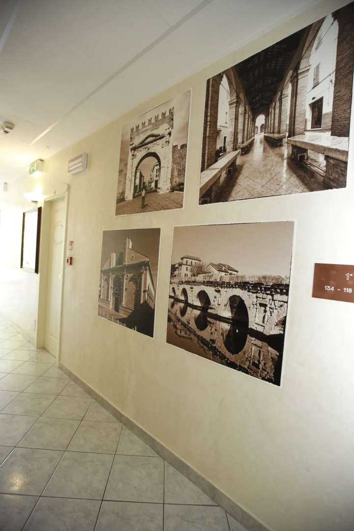 Photo - Hotel Villa dei Fiori - sul mare con piscina