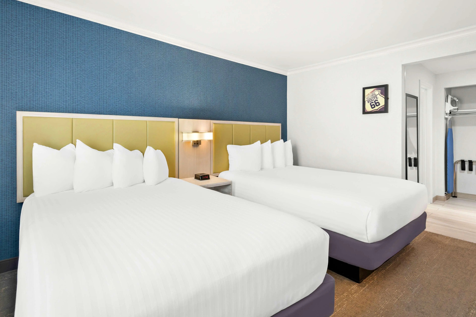Photo - SureStay Hotel by Best Western Santa Monica