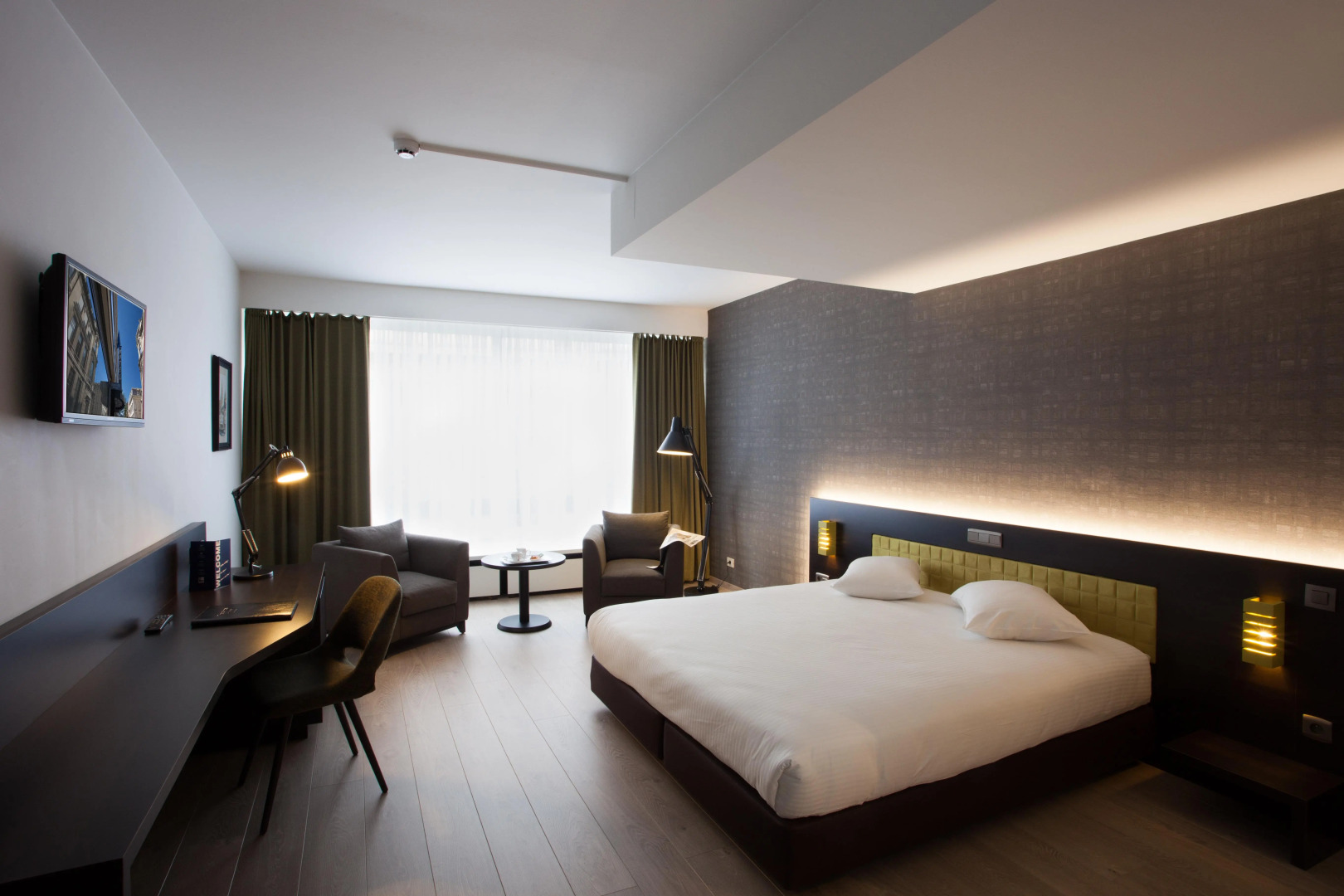 Photo - Theater Hotel