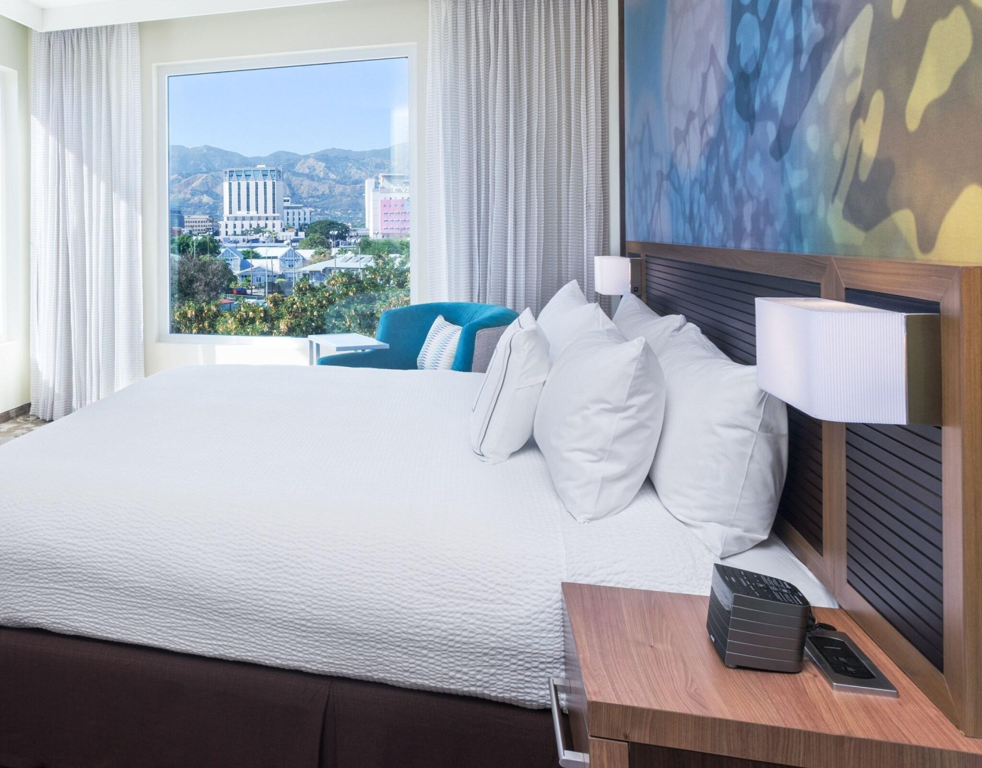 Photo - Courtyard by Marriott Kingston, Jamaica