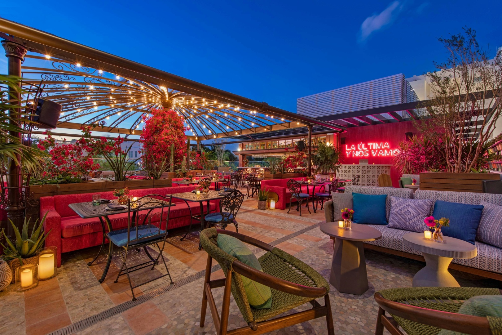 Photo - Moxy Miami South Beach