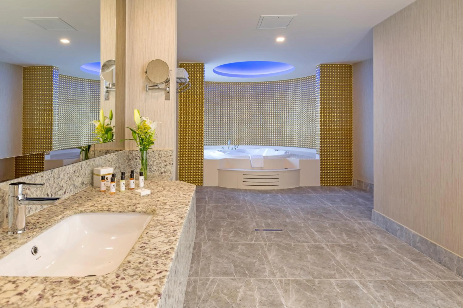 Photo - Royal Seginus - All Inclusive
