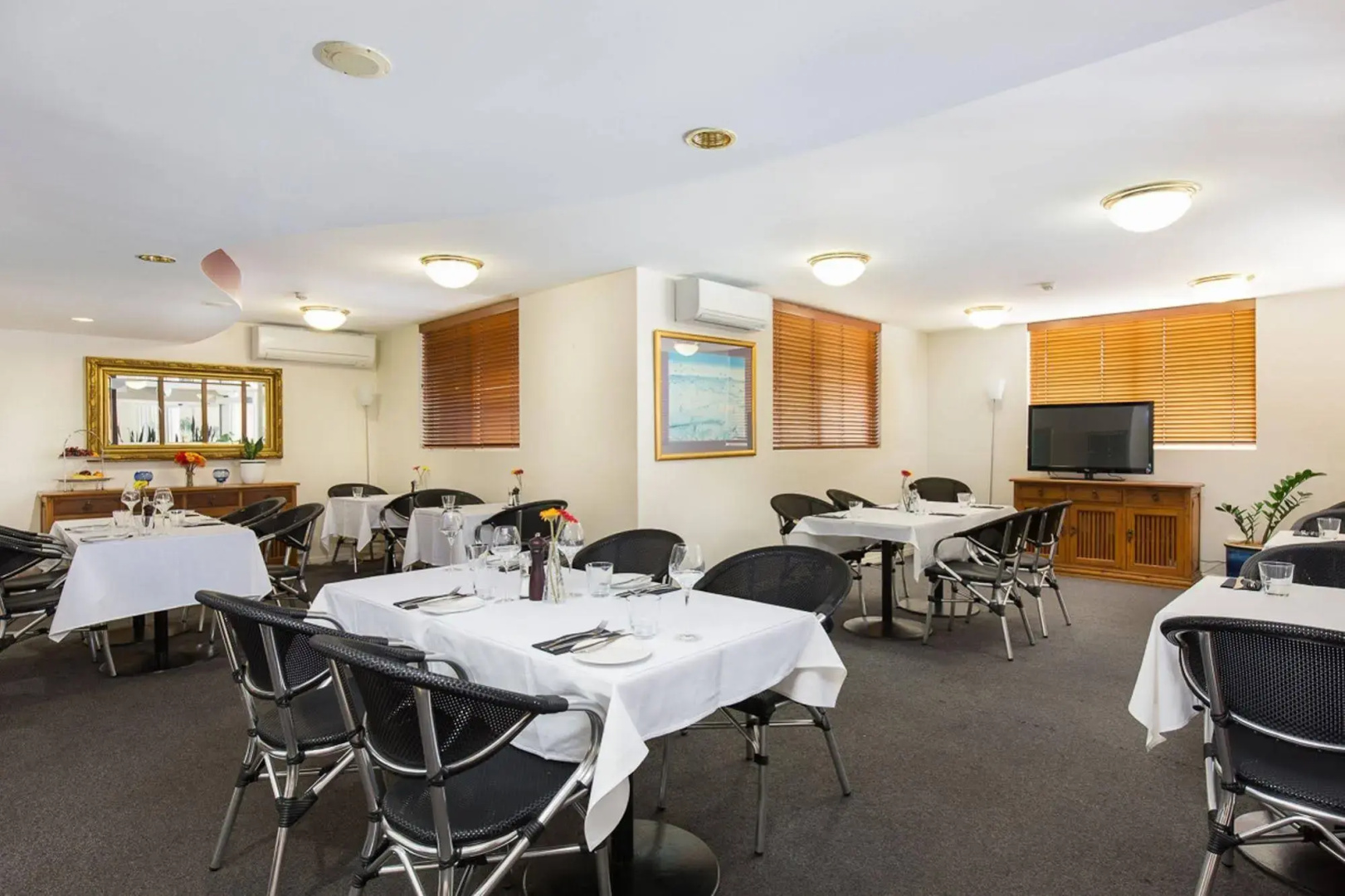 Photo - The Wellington Apartment Hotel