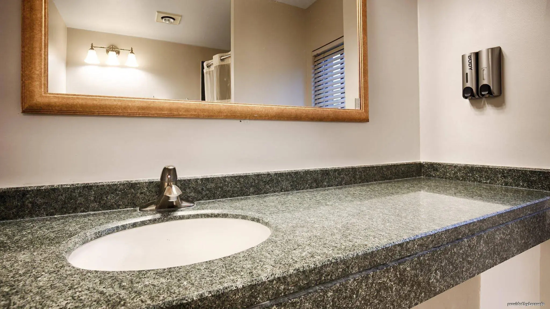 Foto - Best Western Oakbrook Inn