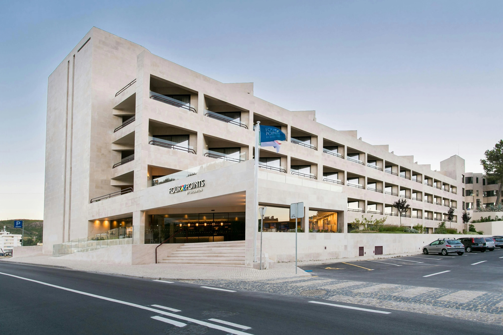 Photo - Four Points by Sheraton Sesimbra