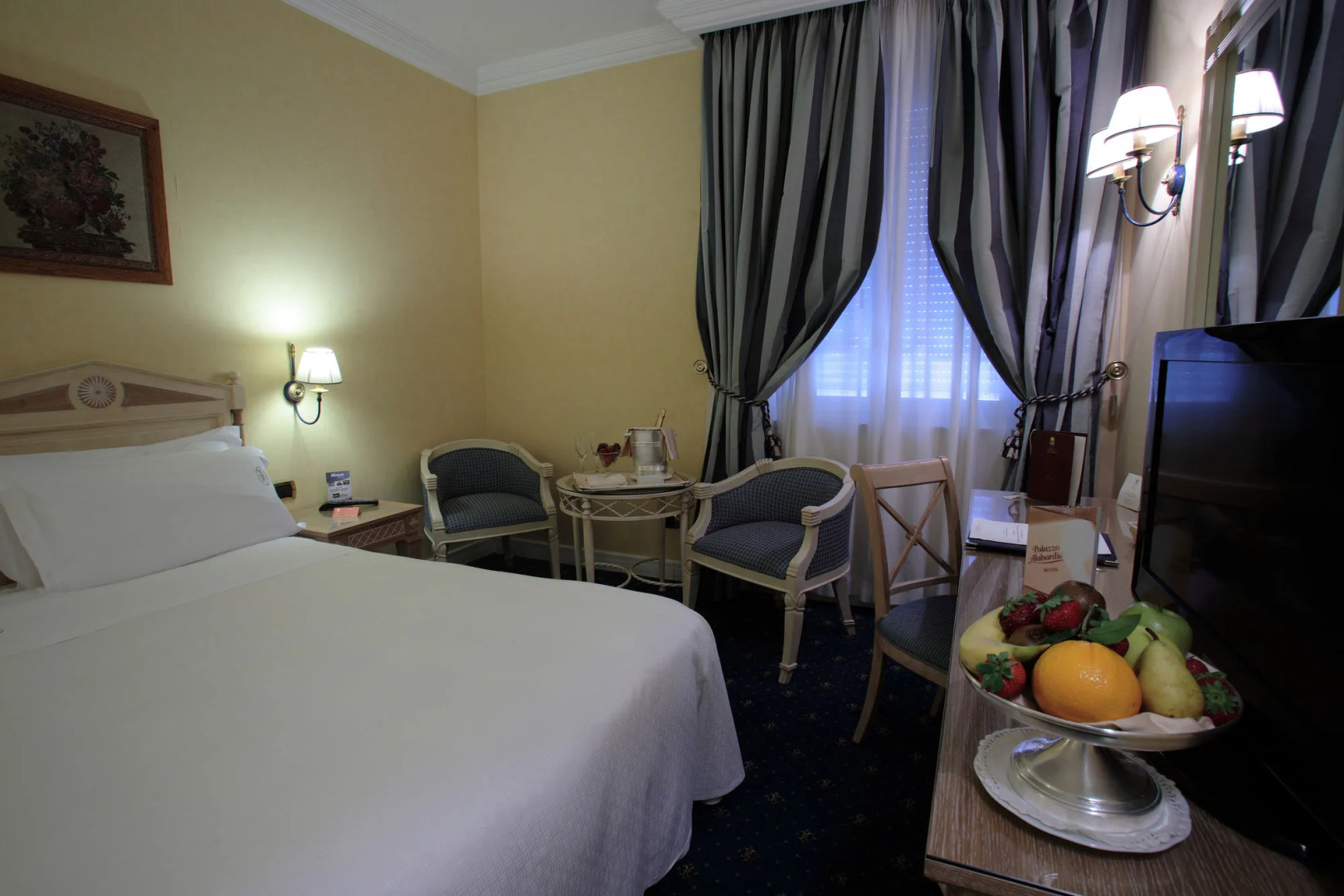 Photo - Palazzo Alabardieri