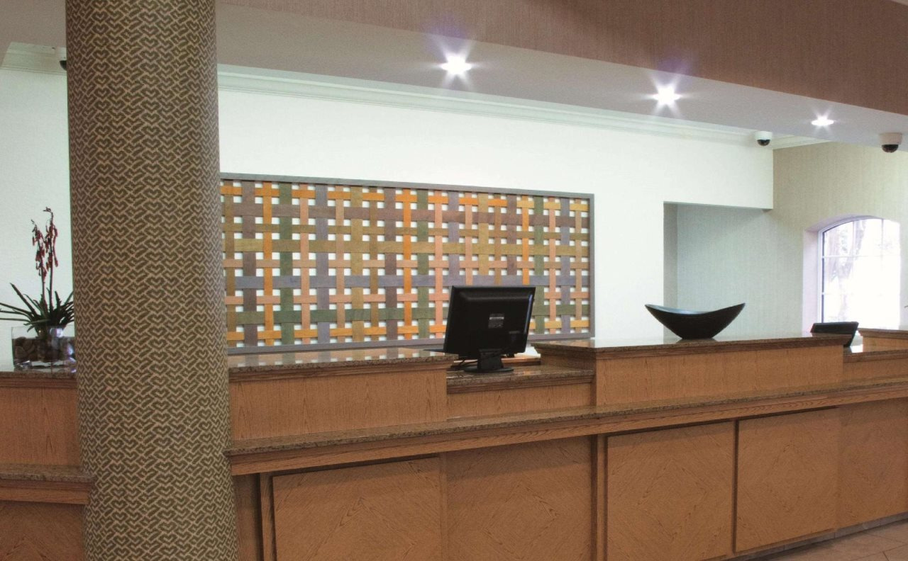 Photo - La Quinta Inn & Suites by Wyndham Austin Southwest