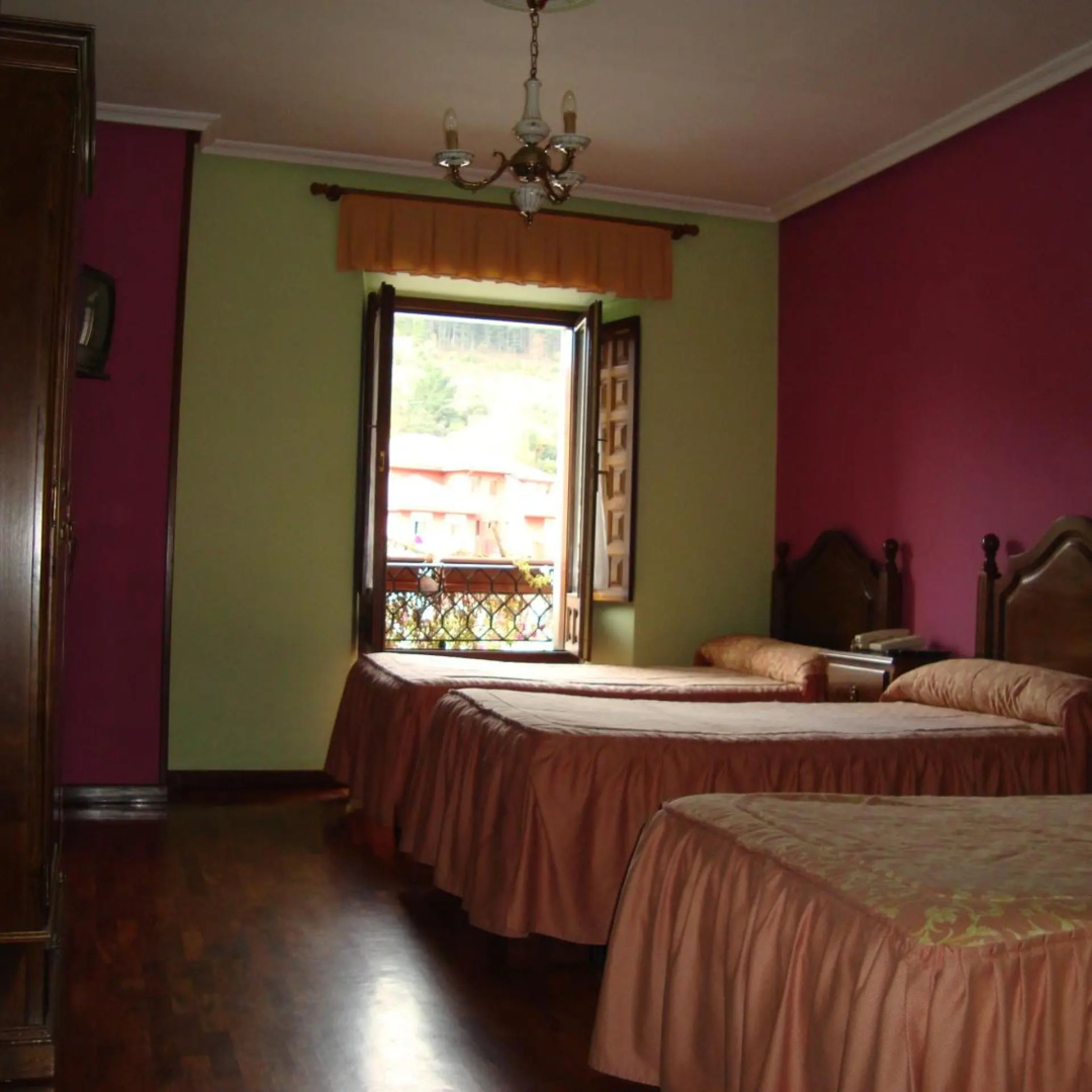 Photo - Hosteria Peña Sagra
