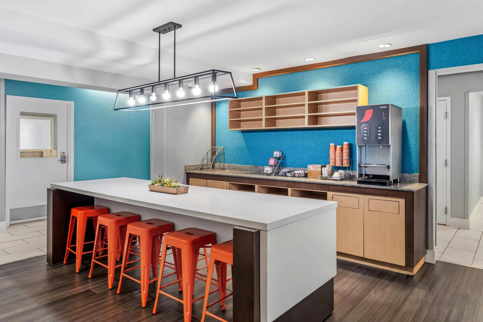 Photo - MainStay Suites Orlando Altamonte Springs