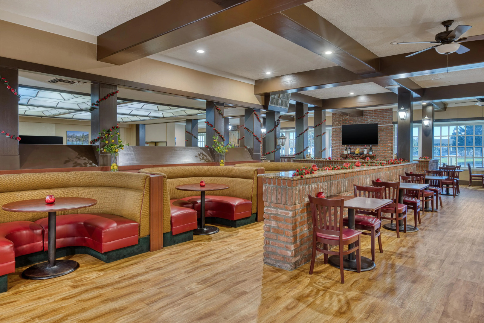 Photo - SureStay Plus Hotel by Best Western Reno Airport