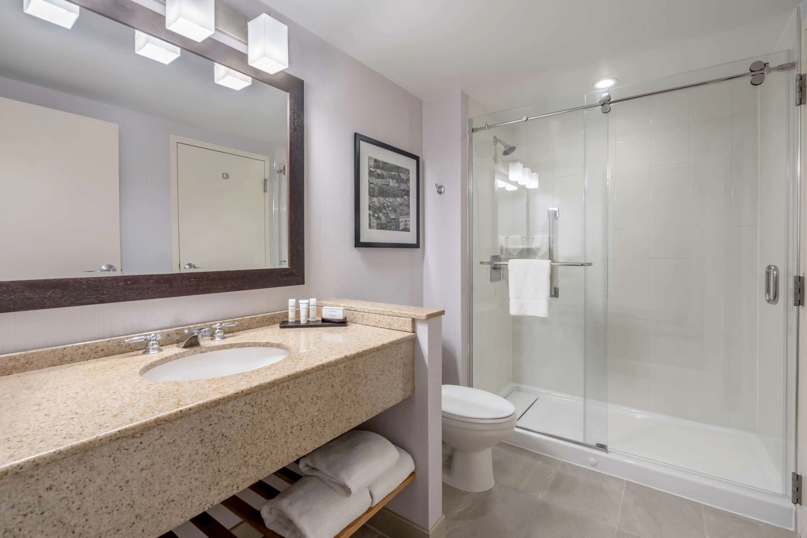 Photo - Embassy Suites Boston at Logan Airport