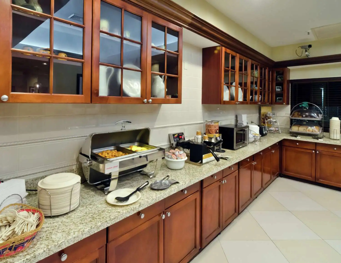Photo - Hampton Inn & Suites by Hilton Miami-Doral/Dolphin Mall