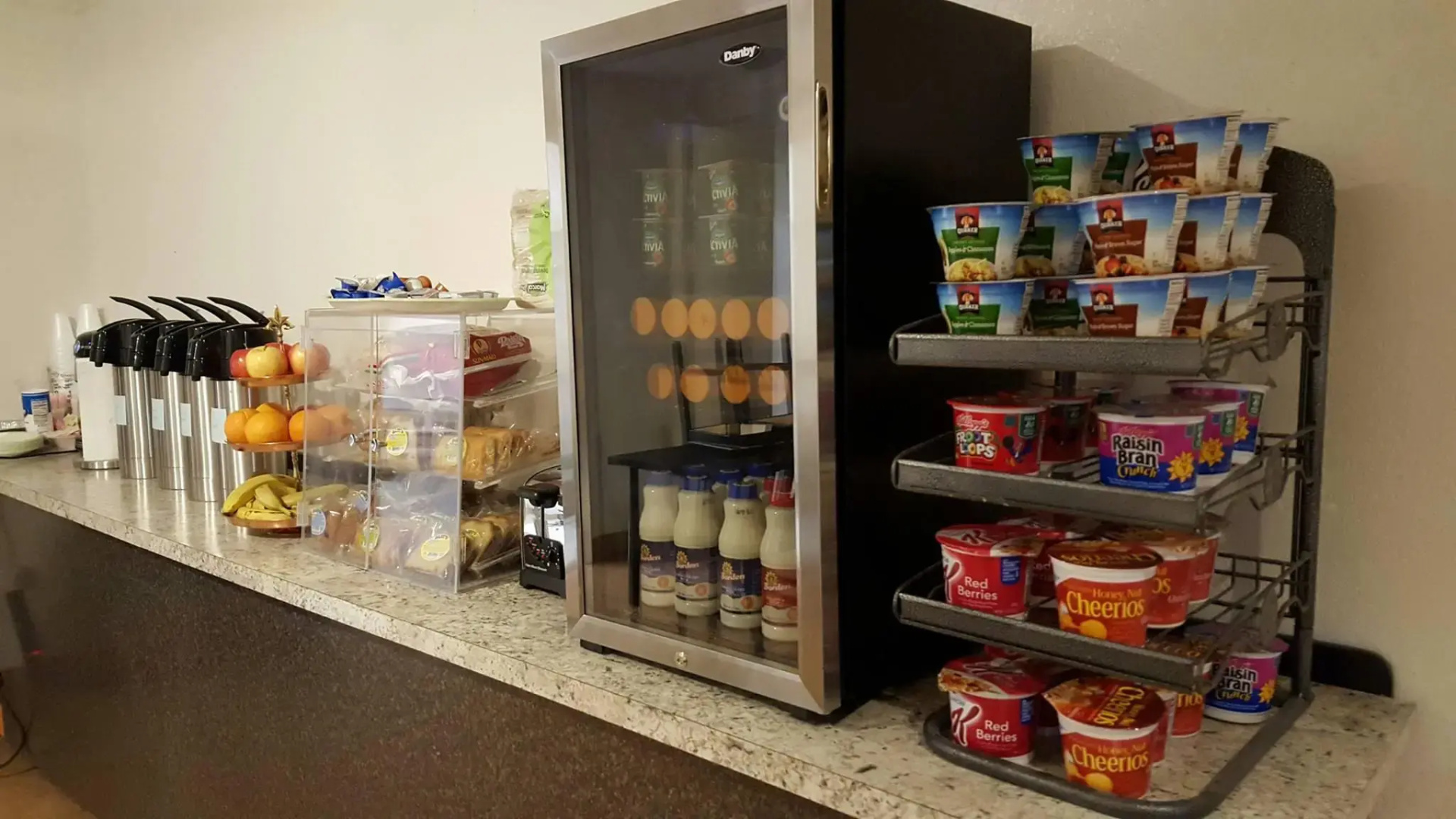Foto - Tricove Inn & Suites