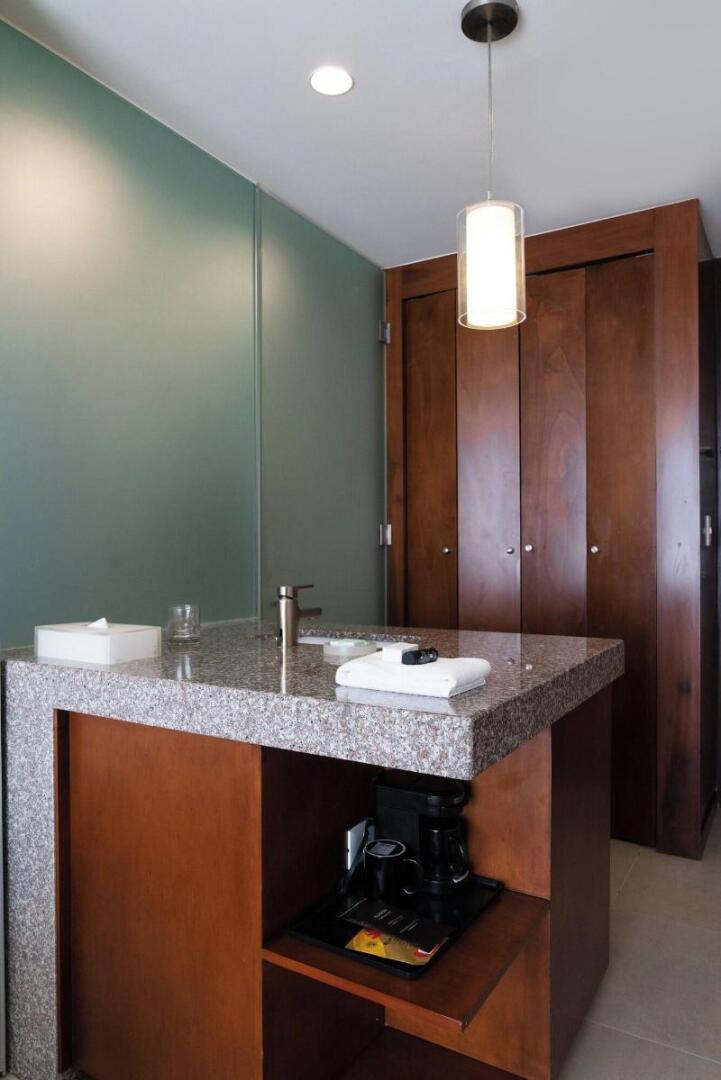 Photo - Fiesta Inn Playa del Carmen