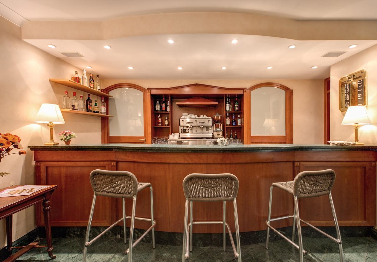 Photo - Romoli Hotel