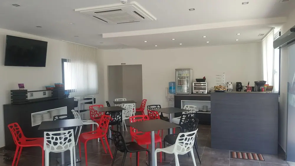 Foto - Hotel Portmán