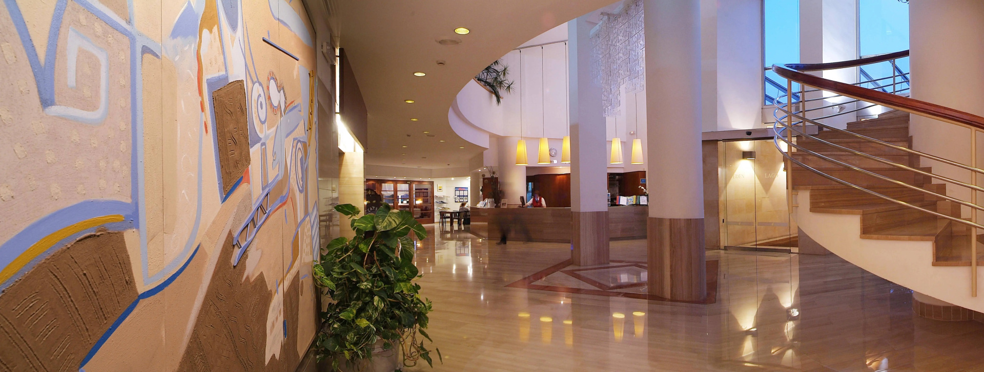 Photo - VIVA Eden Lago