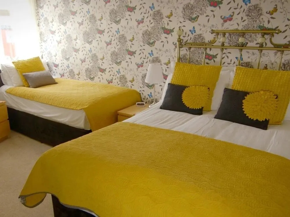 Photo - Kenley Hotel