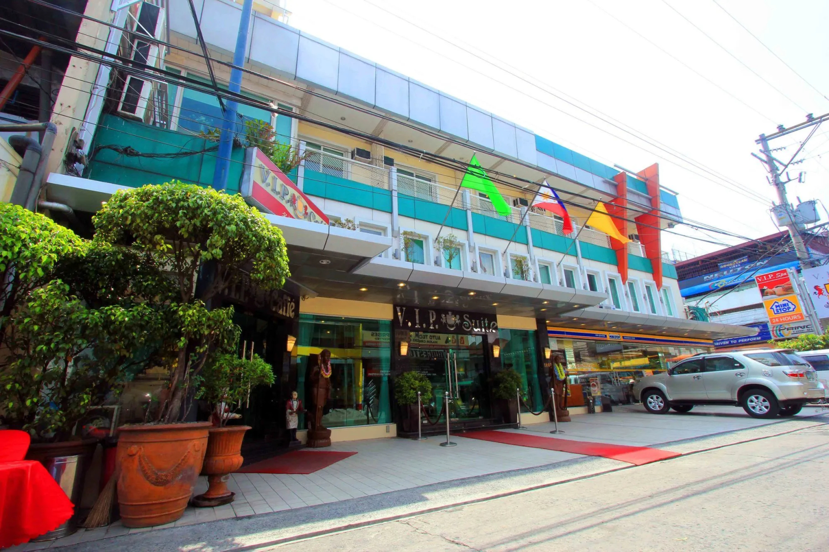 Foto - Townhouse OAK Makati Manila Near PNR Pasay Evangelista formerly VIP Suites