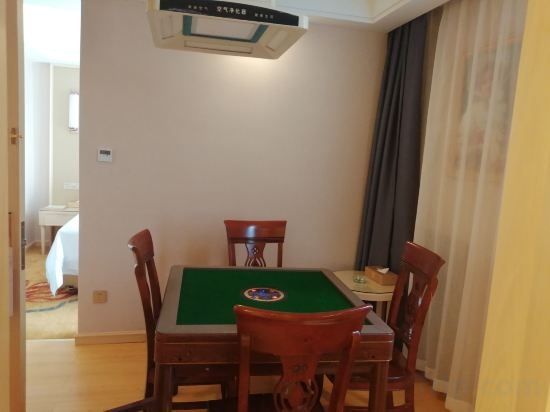 Vienna Hotel (Qianshanchuanxuan)