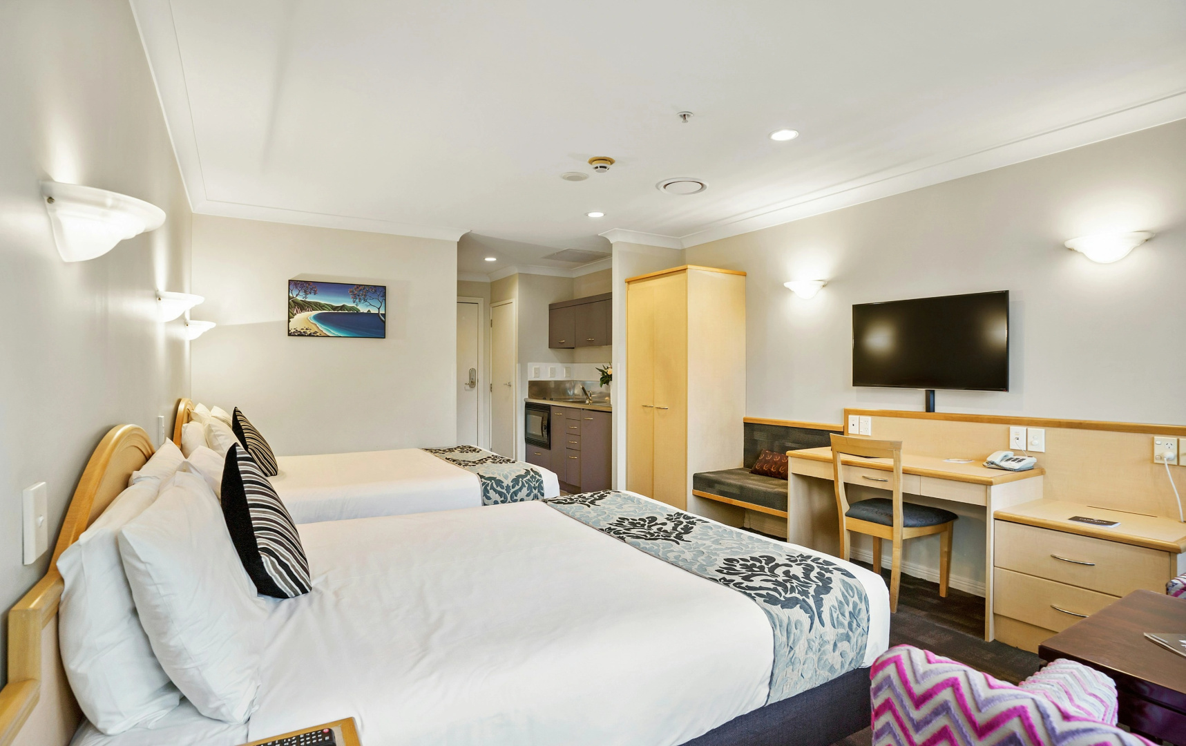 Photo - Parkside Hotel & Apartments