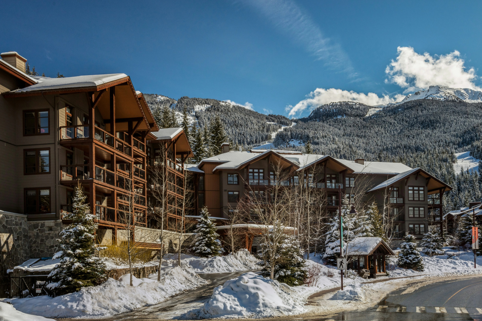 Photo - Legends Whistler, by Lodging Ovations