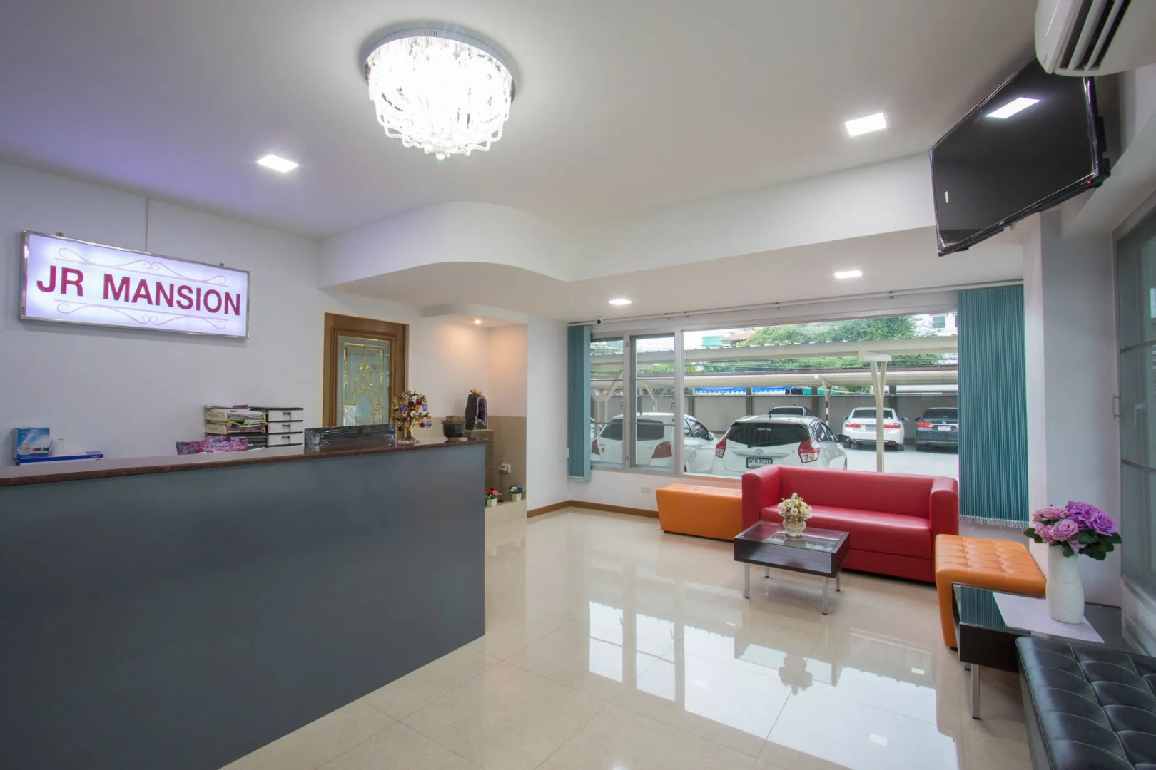 Foto - Jr Mansion On Nut Soi 25