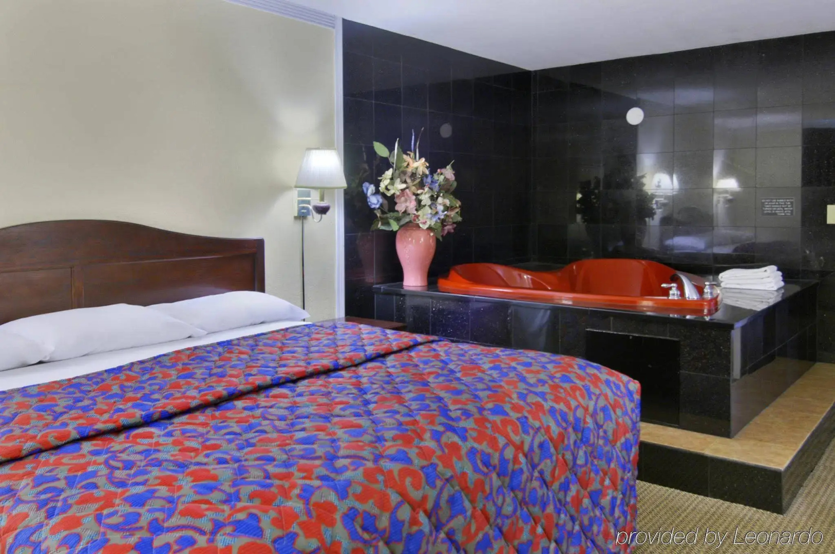 Photo - Motel 6-Gatlinburg, TN - Smoky Mountains